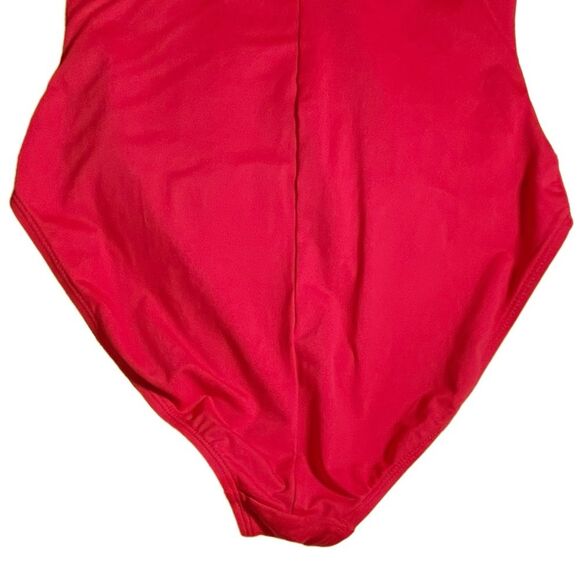 La Blanca Twist Front Bandeau One-Piece Swimsuit Vivid Berry Red Women’s Size 12 - Picture 5 of 12